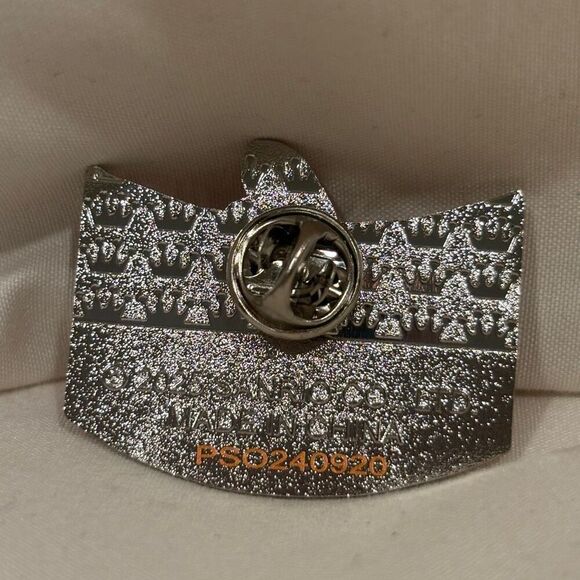 Loungefly Sanrio Hello Kitty & Friends My Melody Color Portrait Enamel Pin NEW - Picture 4 of 5